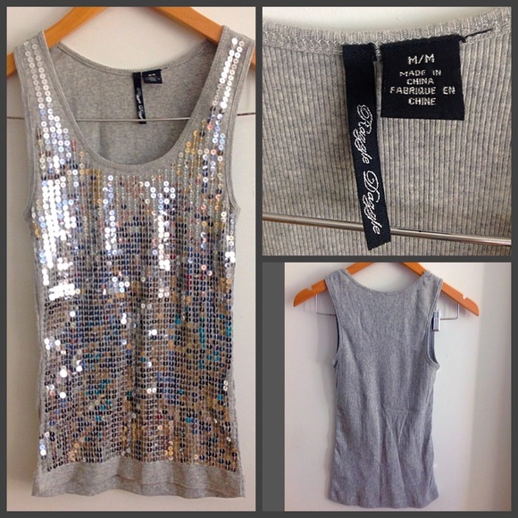 3/$20 RAZZLE DAZZLE M fit S - Picture 1 of 4